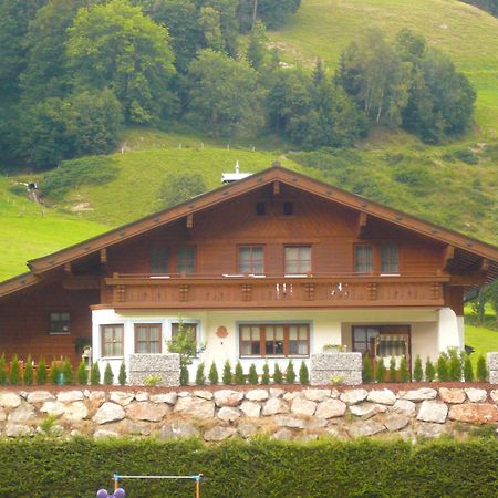 Appartements Living Saalbach Екстериор снимка